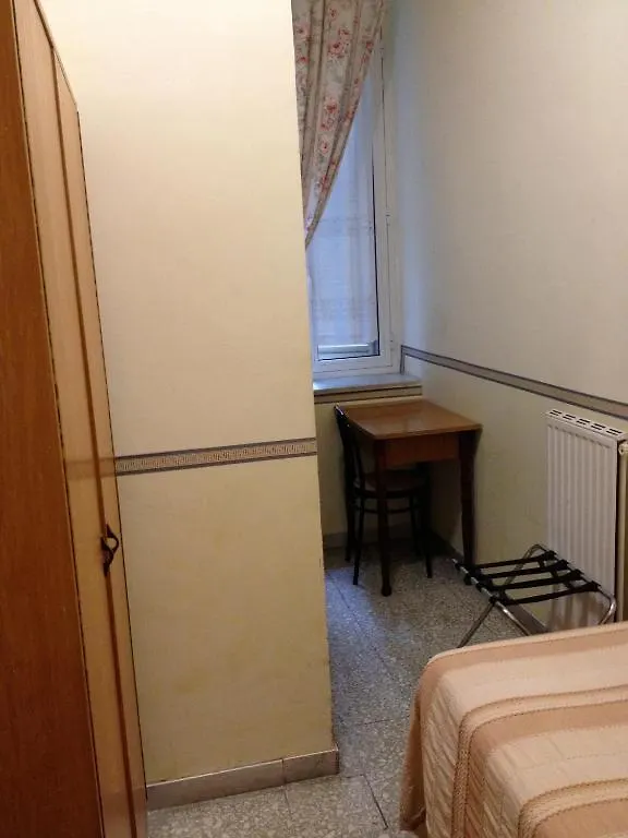 Collina Suites Roma 2*,
