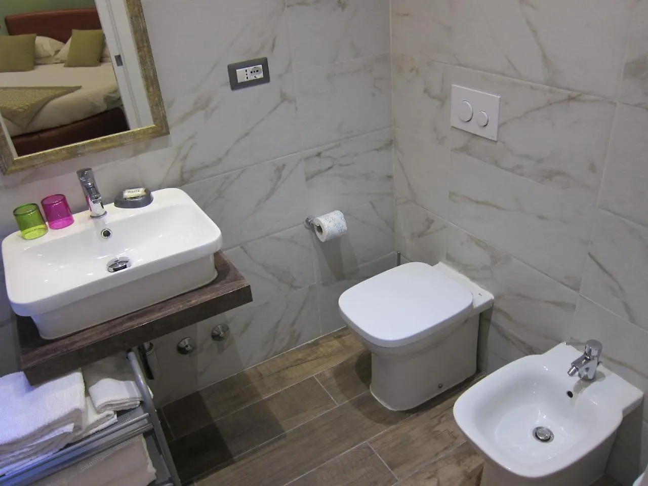 Collina Suites Roma 2*,