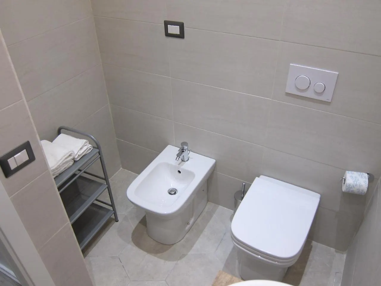 Collina Suites Roma 2*,
